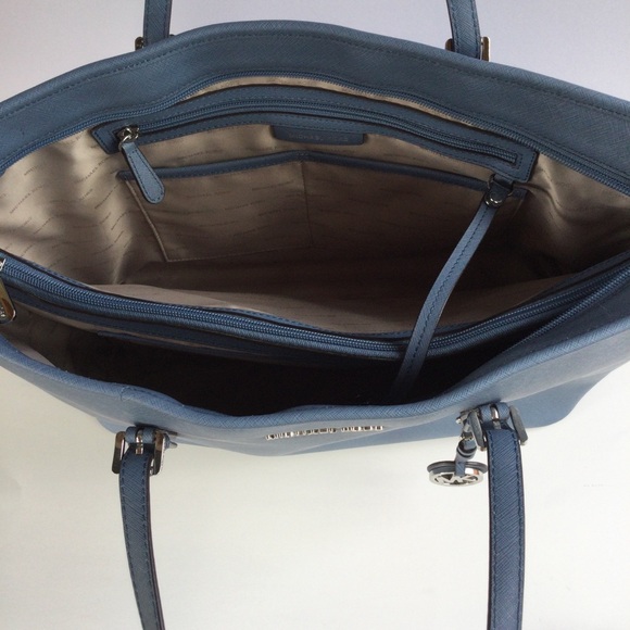 Michael Kors Jet Set Saffiano Leather Large Travel Vacation Shoulder Bag Tote MK - Picture 10 of 16